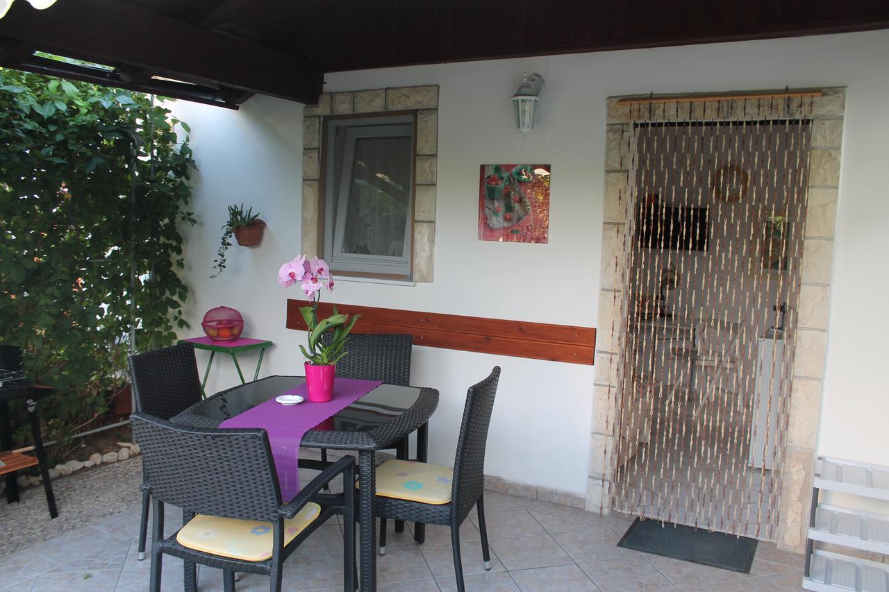 Apartment Kiara Sabunike 836 Privlaka (Zadar)